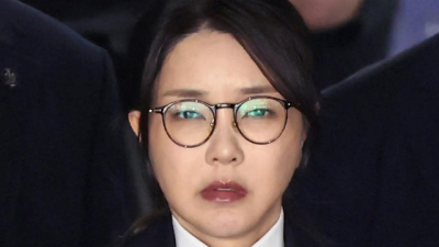 “김건희, 종묘 차담회 논란 재점화…국가유산청, 고발 방침”